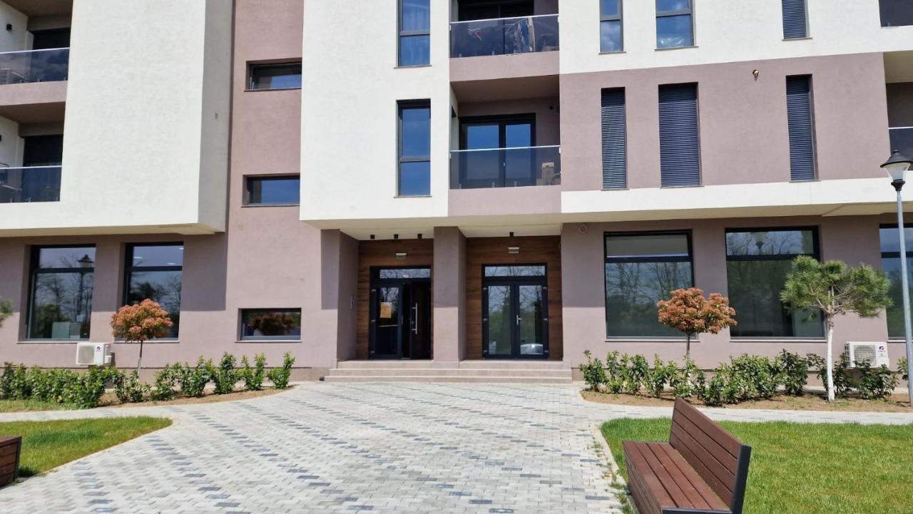 West Homes 36 Oradea Exterior foto